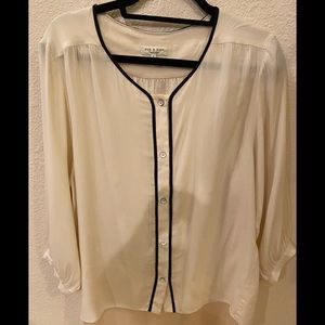 Rag snd Bone blouse in excellent condition. size 6
